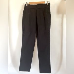 Cropped stretch black dress pant